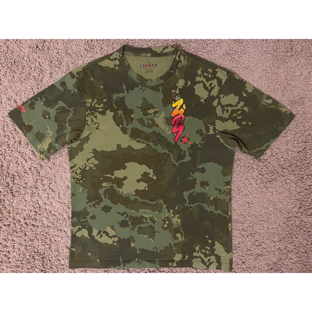 Nike Men's Green Camo Air Jordan Jumpman Zion Carbon Bayou Boys T-Shirt Small‎